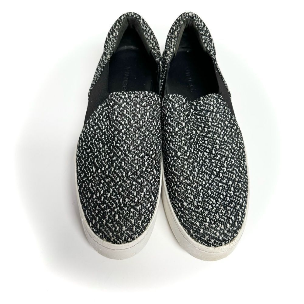 VINCE. Warren Knit Black White Speckled Fabric Slip Ons Women’s Size 8